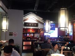 -川流不息·地道川菜·小龙虾(新松江路店)