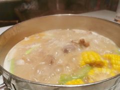 -肥仔文澳门猪骨煲(南京西路店)
