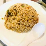 世界之窗走一圈，热得飞气。路过餐厅，门口的阿姨喊了句