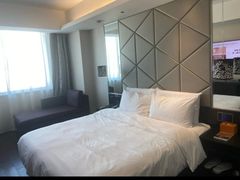 -桔子酒店（上海静安寺武宁路地铁站店）(原静安寺余姚路店)