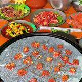 狠狠爱上南山这家氛围感十足的独院湘派烤肉🥳