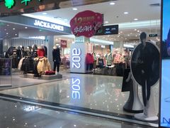 -翠微百货(龙德店)