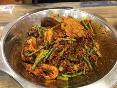 -嘎嘎鸭下巴·爆辣干锅(明教寺店)