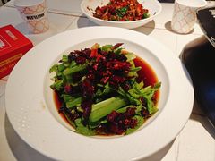 -阿瓦山寨·湘菜现炒·剁椒鱼头王(咸阳总店)