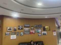 -雅悦齿科(顾村公园店)