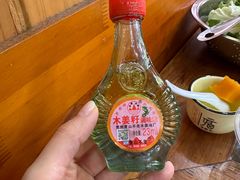 -黄利砖万峰林布依特色酸笋牛肉馆