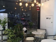 -欢牛蛋糕屋(萧山万象汇店)