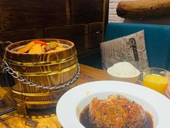 -苹果树下艺术餐厅(宋庄店)