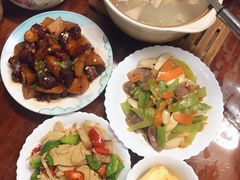 -鲸育宝宝月嫂(徐汇店)