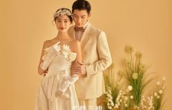-莫兰迪婚纱摄影