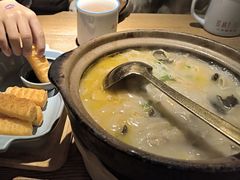 -蜜桃餐厅·伴山(湖滨商业街店)