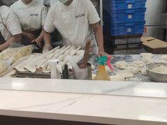 -奈雪的茶(花城汇中区PRO店)