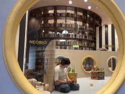 -奈尔宝家庭中心·亲子餐厅(鄞州万达店)