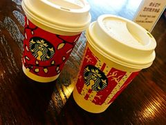 -星巴克臻选(盐城金鹰聚龙湖店)