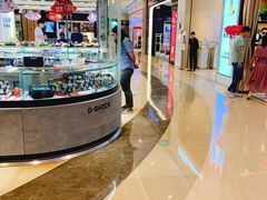 -吾悦广场(南京鼓楼店)