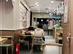 大堂-嘉和一品粥(山水店)