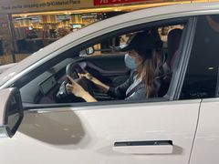 -蔚来空间(北京颐堤港店)
