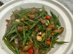 -小菜园新徽菜(宜兴八佰伴店)