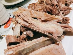 手抓羊肉-贯贯吉·清真餐厅(浙江中路店)