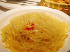 -江渔儿酸菜鱼(映月湖环宇城店)