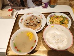 -悦芽照护月嫂+育儿嫂(杭州店)