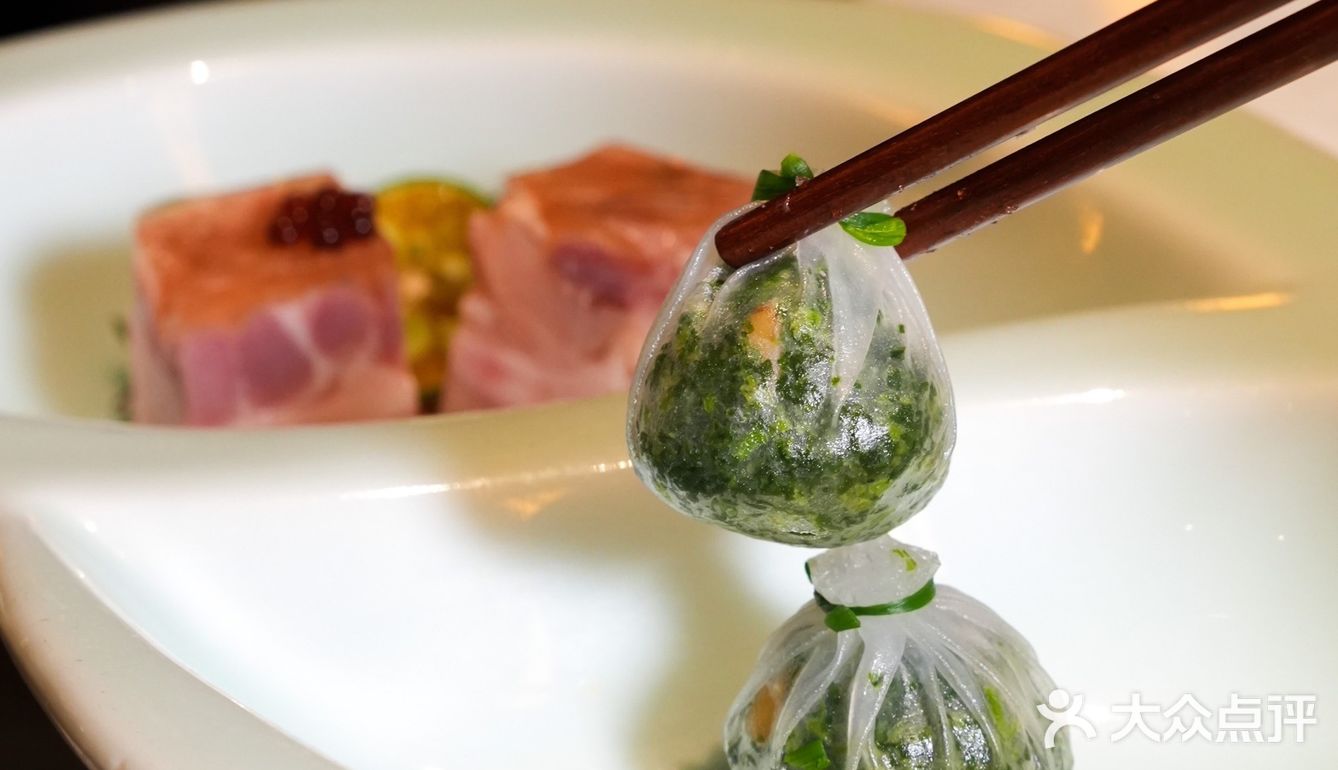 望湖远眺后海景🙋🏻‍♂️原来是家黑珍珠。