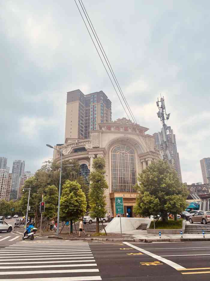 堃记重庆宴(铜元道店)-"[薄荷]环境:环境比南滨路那家店要好很多.