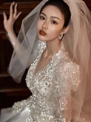 -LOVE SHINE婚纱·红鼎庄龙凤褂·妈妈装定制