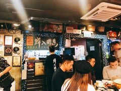 大堂-鲜入围煮花胶鸡海鲜火锅