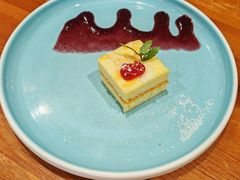 -米德维奇俄式西餐厅(西六道街店)