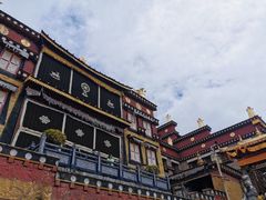 -噶丹松赞林寺