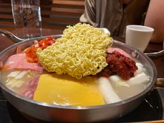 杨平部队火锅-양평식당·杨平食堂(华贸店)