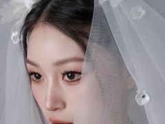 -金夫人化妆摄影职业培训学校