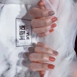 -悦指间美甲美睫