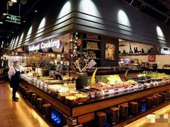 自助取餐区-盛江山自助料理(太原街万达店)
