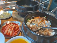 -唯成•韩国炭火烤肉 유성고기