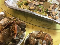 -鑫渔港海鲜本地菜·山海关浑锅(东戴河店)