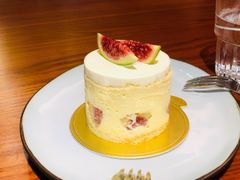 -Be Lived Cafe比例咖啡(摩天轮店)