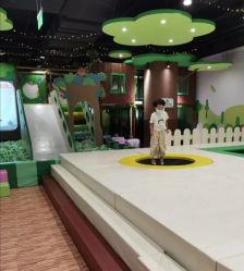 -绿野星空儿童乐园
