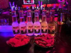 -赤红音乐现场(浦东金桥路店)
