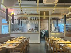 -关东小磨东北菜(上海长风大悦城店)