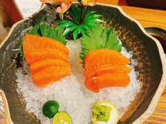 三文鱼刺身-黑牛の店·和牛烧肉(合生汇店)