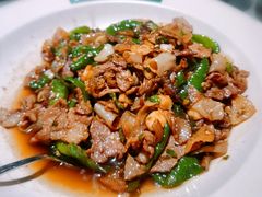 -费大厨辣椒炒肉(高铁吾悦广场店)