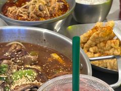 -蓉三少冒烤鸭·四川小吃集(北京首店)