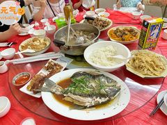 -银峰农庄·特色烧鸡·鲜无花果浸鸡