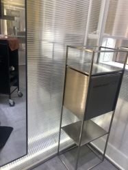 -AYO SALON