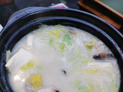 贡丸大烩菜-小吊梨汤·北京菜(香山店)