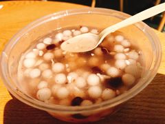 -芳婆糕团店(王府大街店)