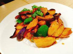 -关东小磨东北菜(上海长风大悦城店)