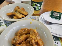-Pelicana百利家炸鸡(江南西名店城店)